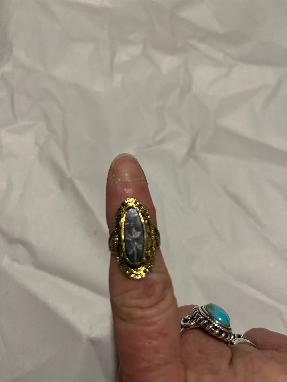 Vintage 14 kt Gold-Filled  Fashion Ring with Black Stone Center with Rose